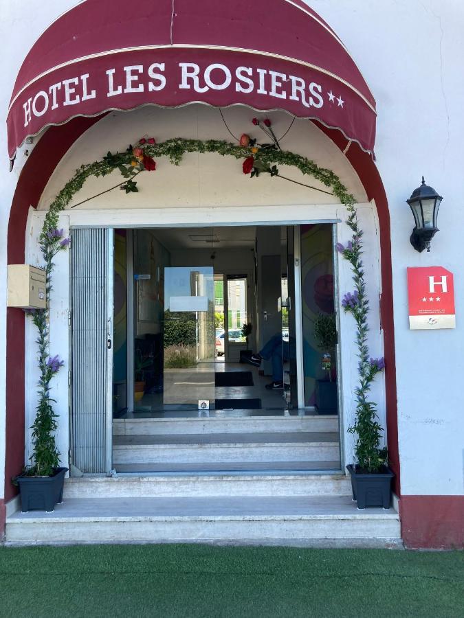 Hotel Les Rosiers ラ・ロシェル エクステリア 写真
