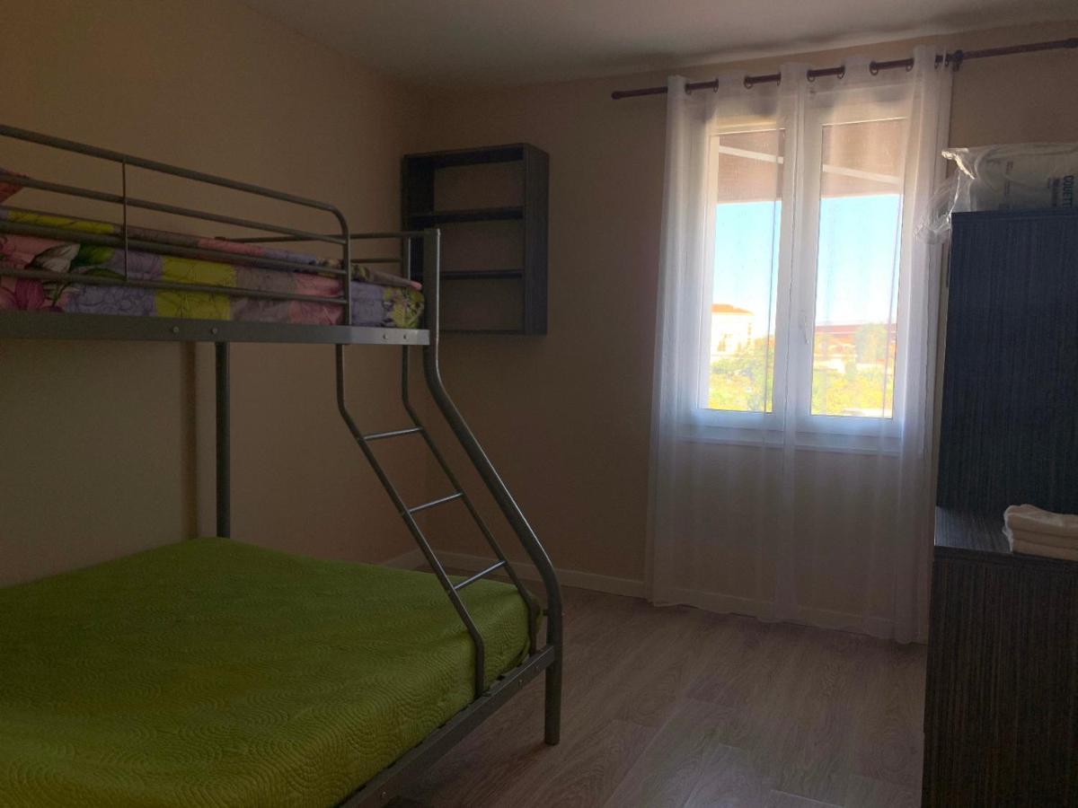 Hotel Les Rosiers ラ・ロシェル エクステリア 写真