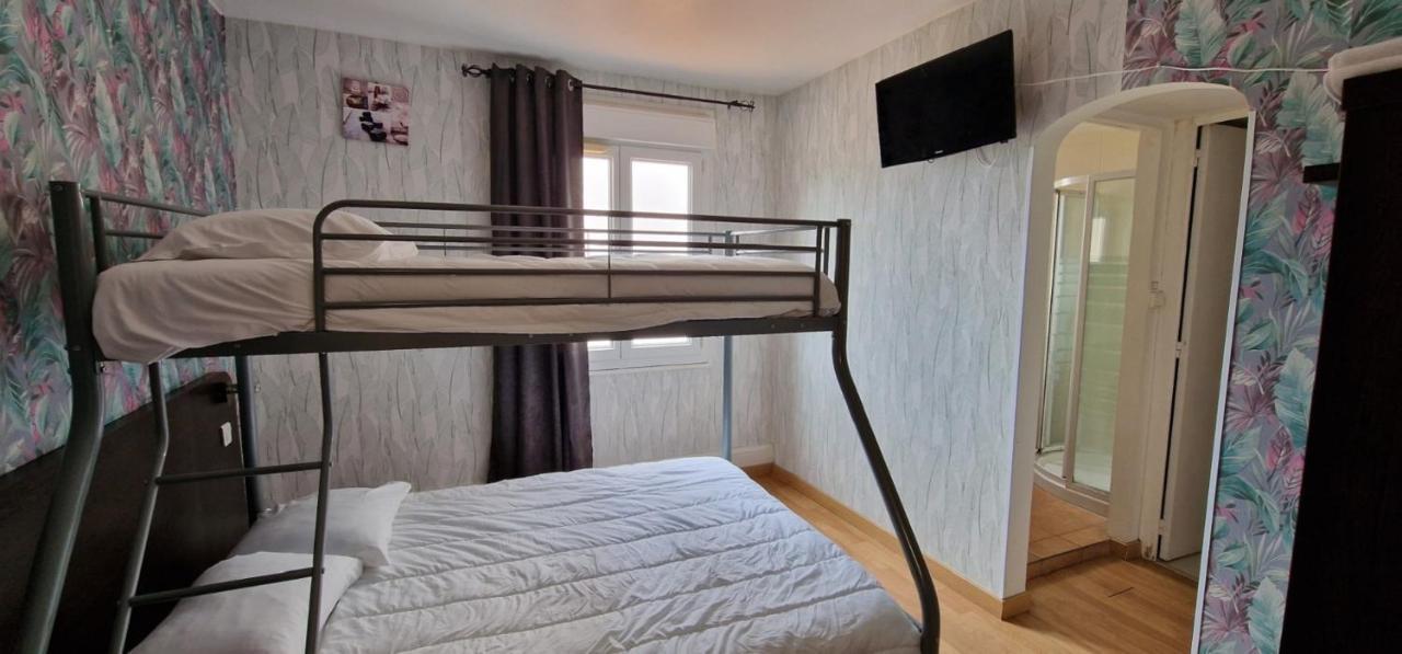 Hotel Les Rosiers ラ・ロシェル エクステリア 写真